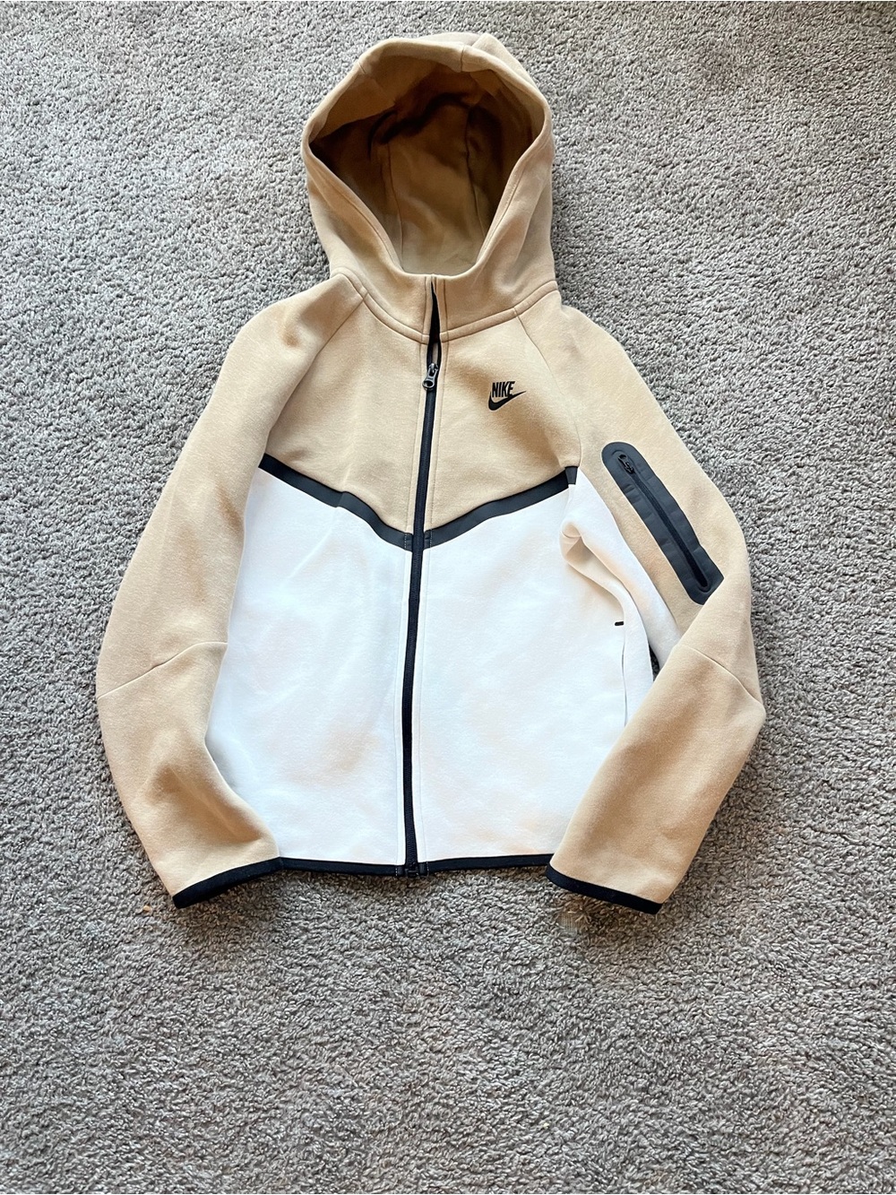 Nike Kids Hooded Puffer Jacket in Tan, White & Black Trim
